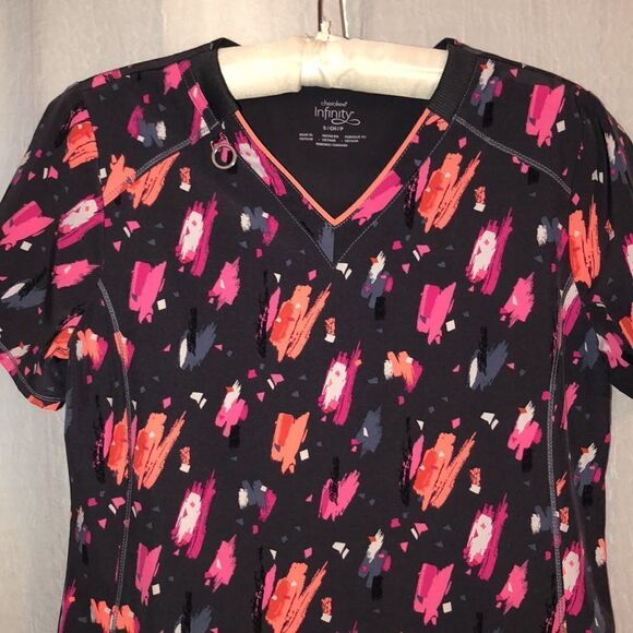 Infinity S Charcoal Gray Neon Pastel Paintbrush Strokes Stretch Scrub Top - Picture 3 of 15